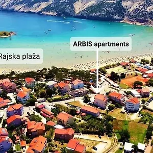 https://apartmani-tomi.primorje-gorskikotar.com